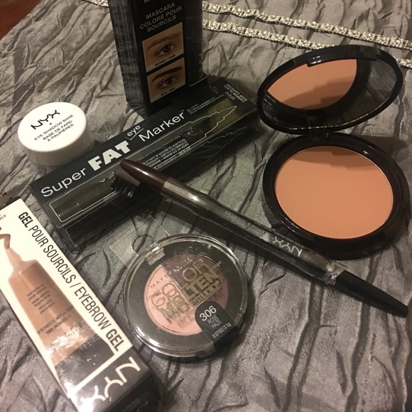 NYX Other - NYX Bronzer-Eyebrow- shadow 7 pc